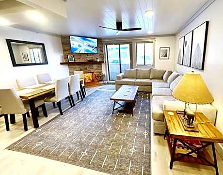 Remodeled Ski in and ski out Condo!