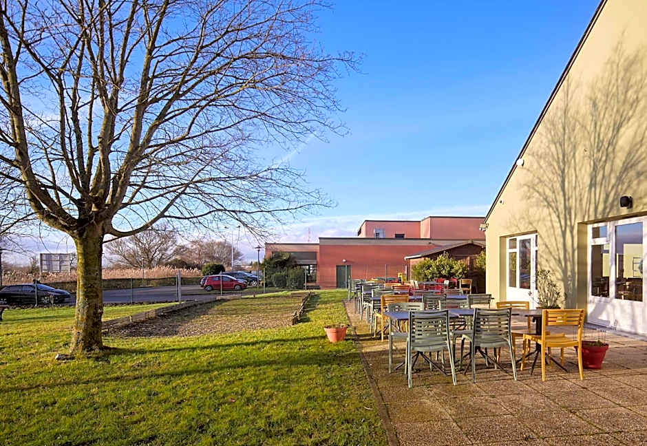 B&B HOTEL Saint-Witz Roissy