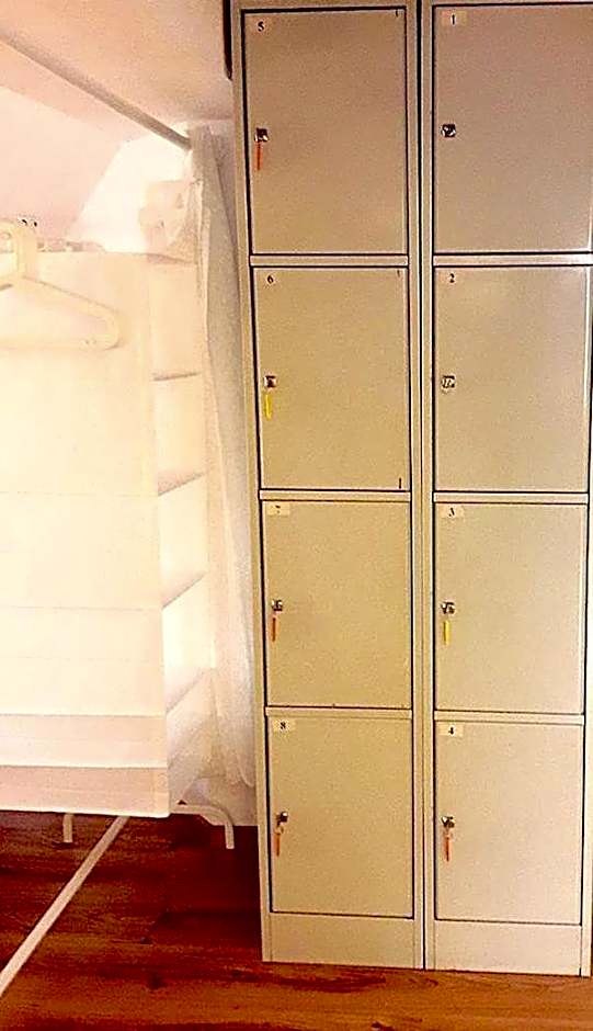 SISHAUS - Private Room Rental