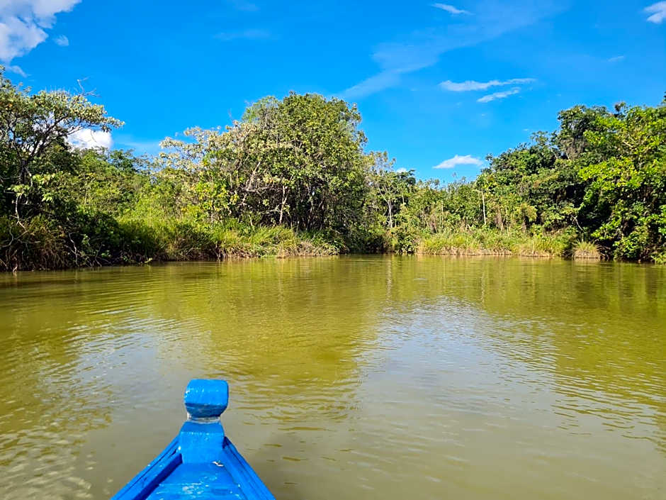 Chalé defronte Lagoa na Serra do Cipó próximo a Cachoeira Grande, Cachoeira do Pedrão e Cachoeira Véu da Noiva