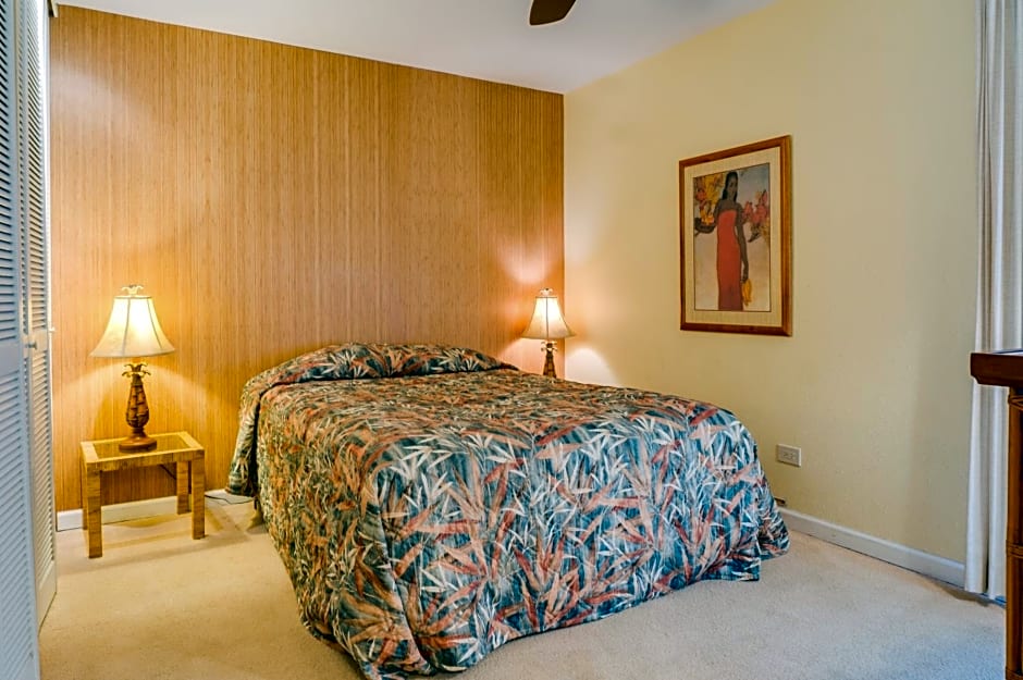 Photo 1 of 9 of 1 Bedroom Suite, Garden View