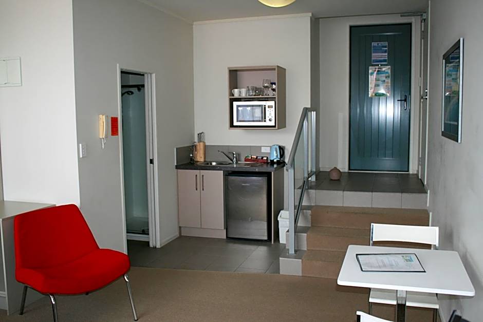 Atlas Suites and Apartments