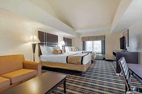 Suite with Two Double Beds - Disability Access