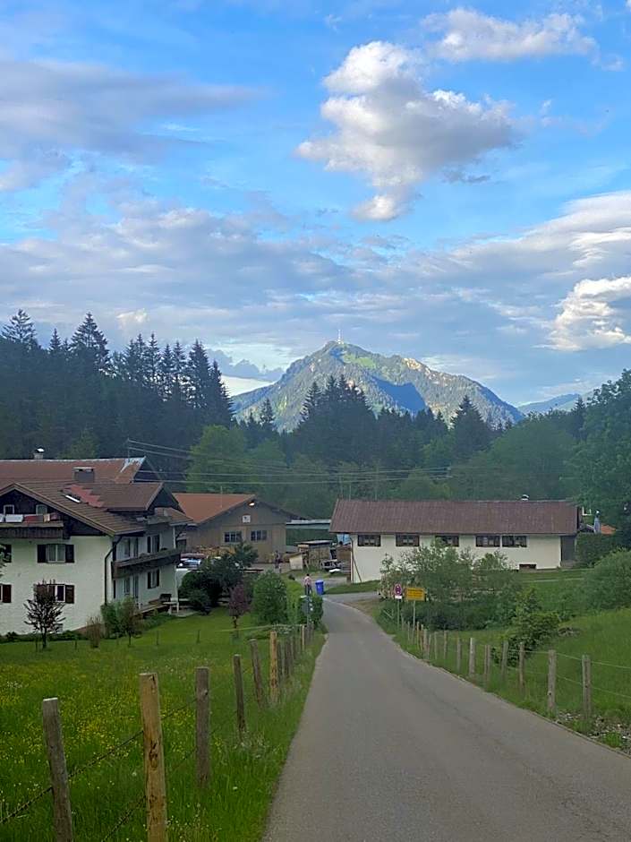Nagelfluhhaus Hirsch
