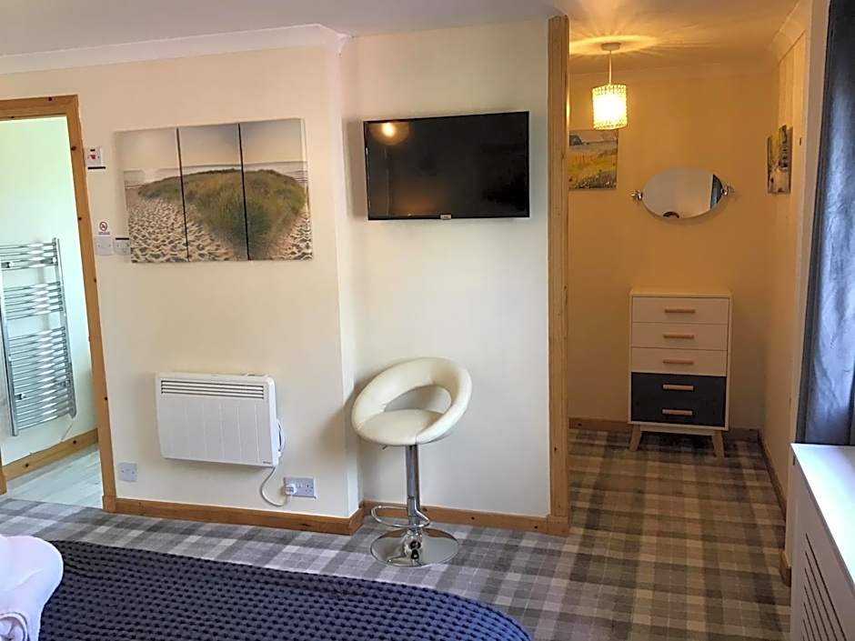 Old School B&B Super King Exclusive 5 Room private suite