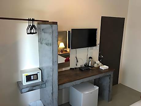 Budget Double Room No Window