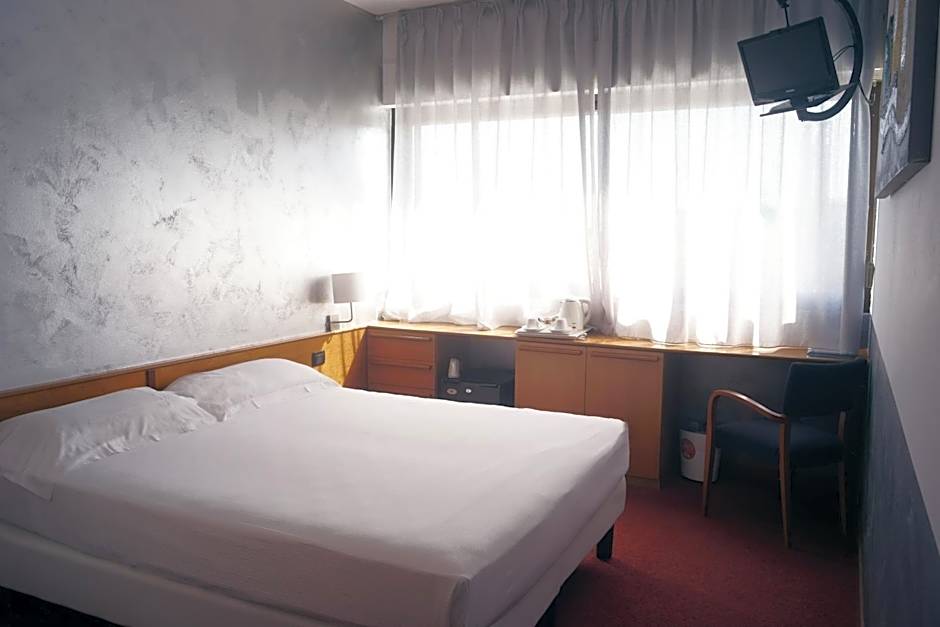 Hotel Valpolicella International