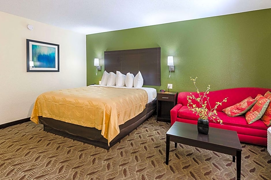 Quality Inn Roanoke-Tanglewood