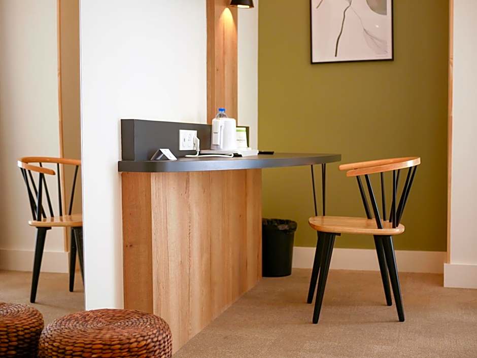 Best Western Le Bois De La Marche