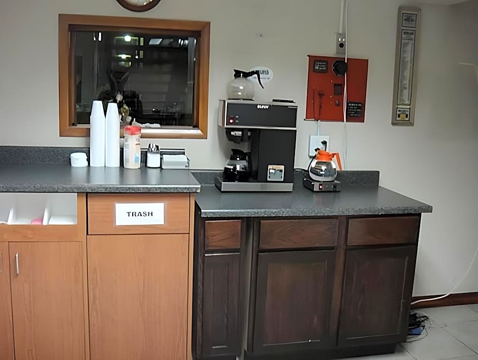 DTLV, a Baymont by Wyndham