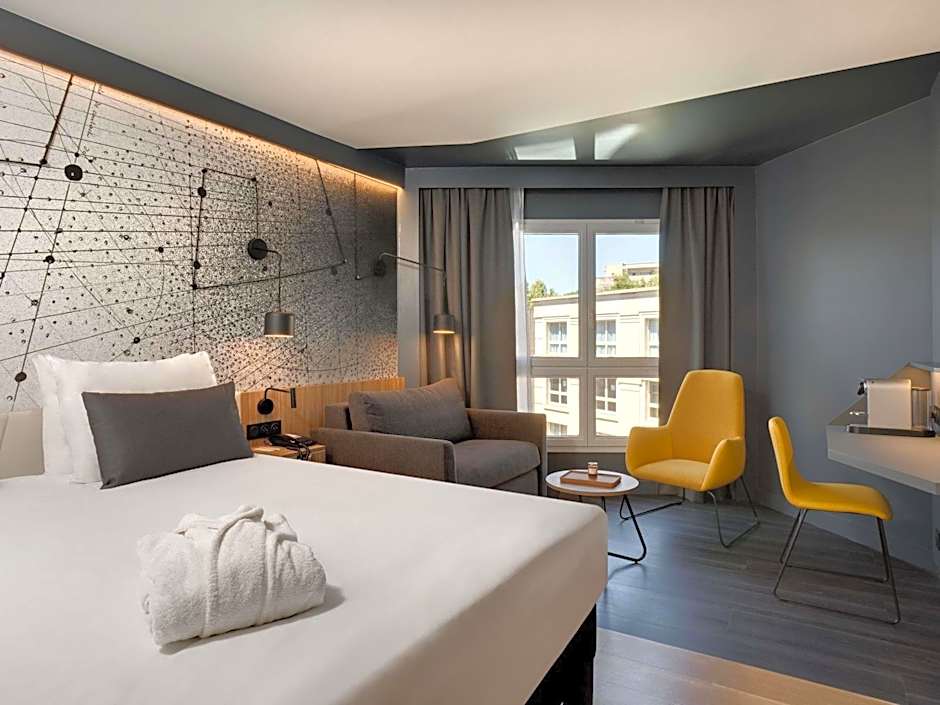 Mercure Montpellier Antigone Hotel