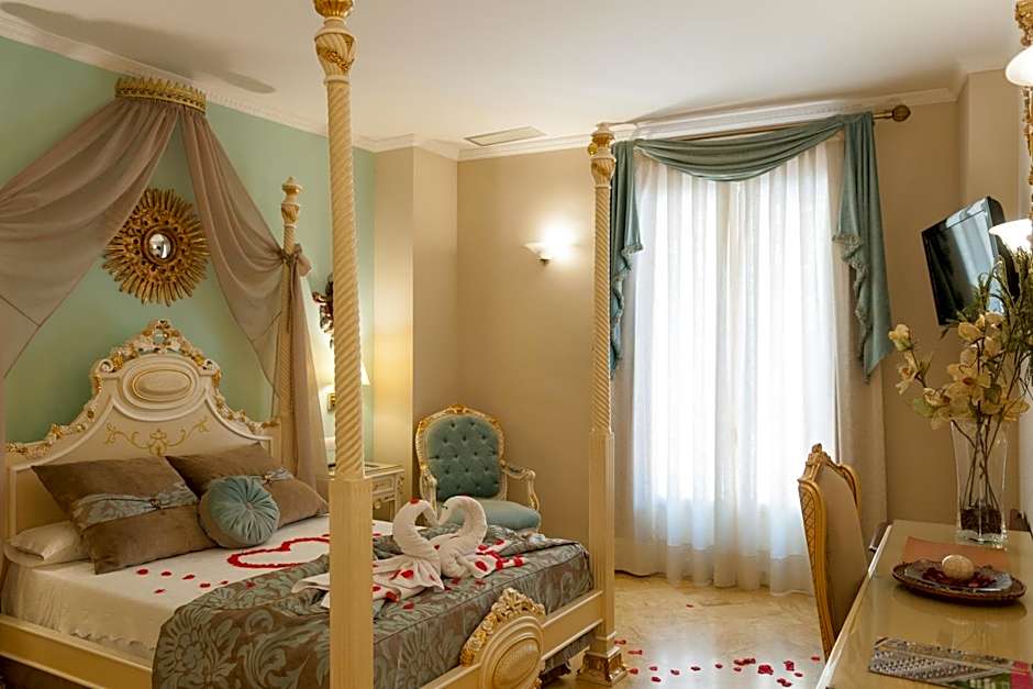 Adriano Boutique Sevilla