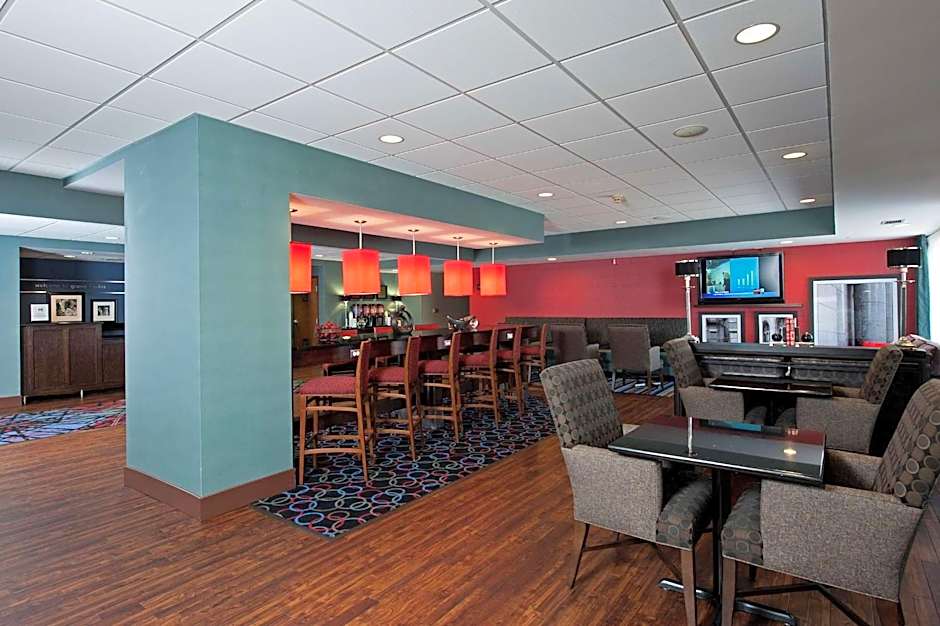 Hampton Inn By Hilton Grand Rapids-South