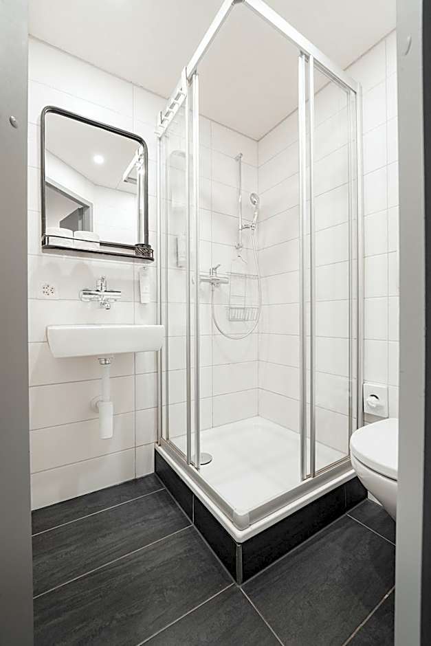 No8 Boutique Hotel - self check in