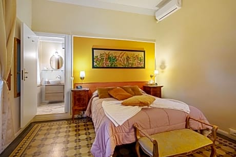 Basic Double Room