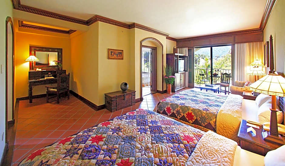 Photo 1 of 5 of Family Luxury Suite
