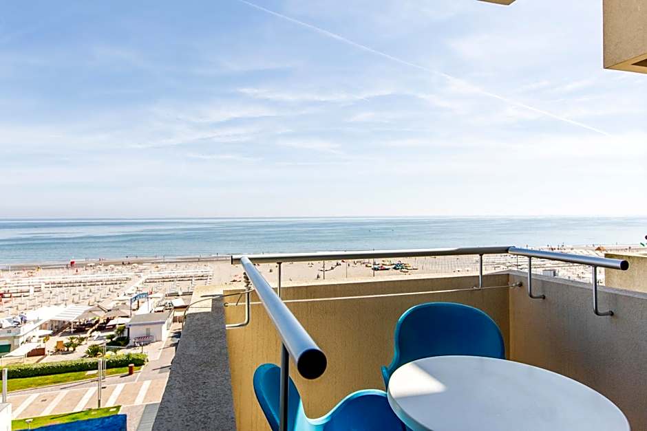Hotel Baltic Riccione-Fronte Mare