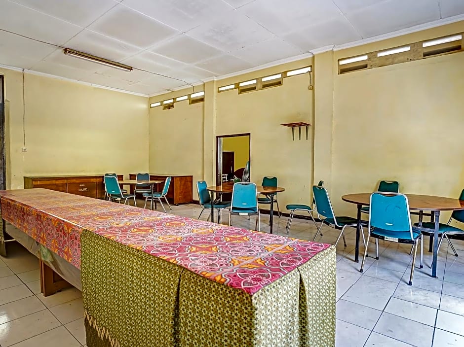 OYO 90937 Wisma Tamu Syariah