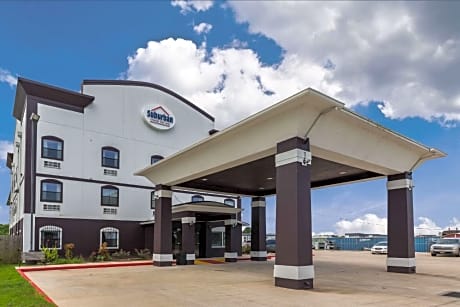 Suburban Studios Beaumont