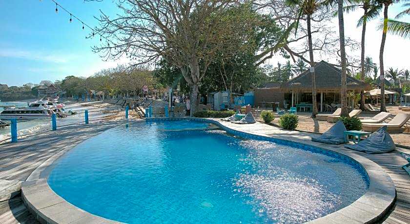Le Nusa Beach Club