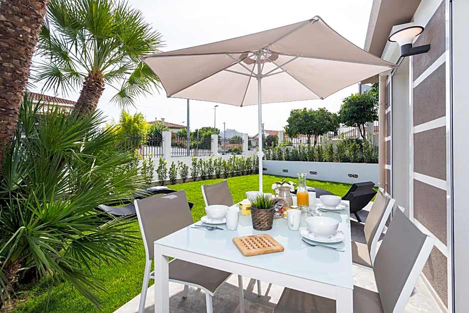 Villa Velvet