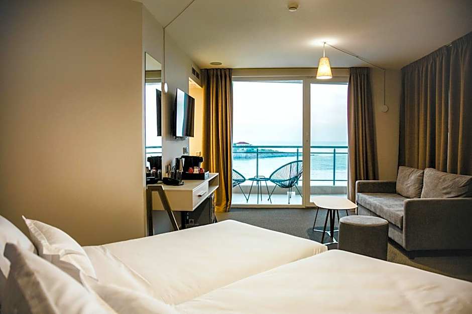 Hotel Antea - By The Sea