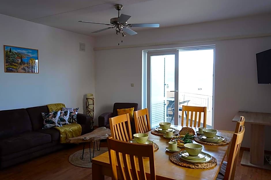 Apartments Proxima