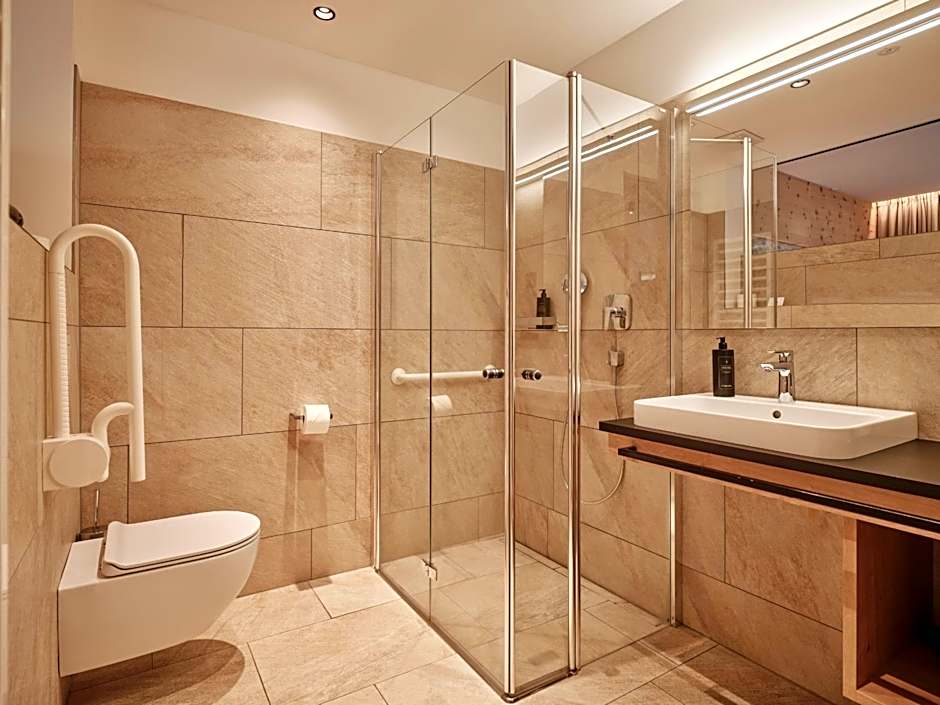 Cityhotel Goldener Adler B&B