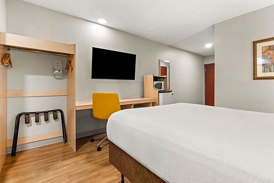 Microtel Inn & Suites By Wyndham Salisbury