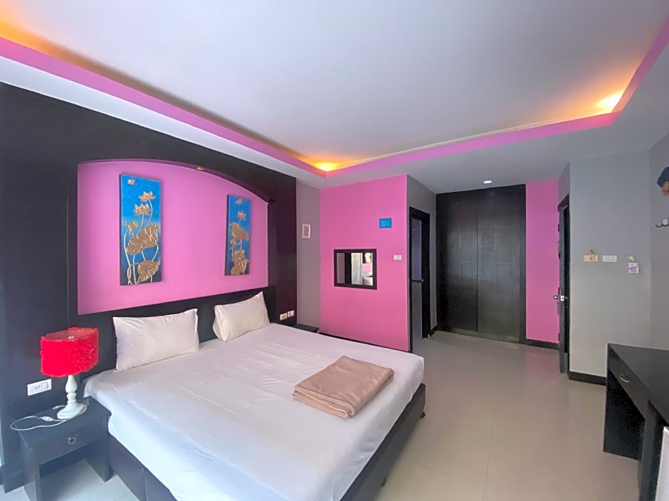 Lavender Hotel Patong, Phuket