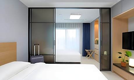 Deluxe Twin Ocean View