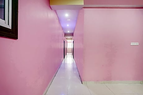 Hotel O Divisha palace