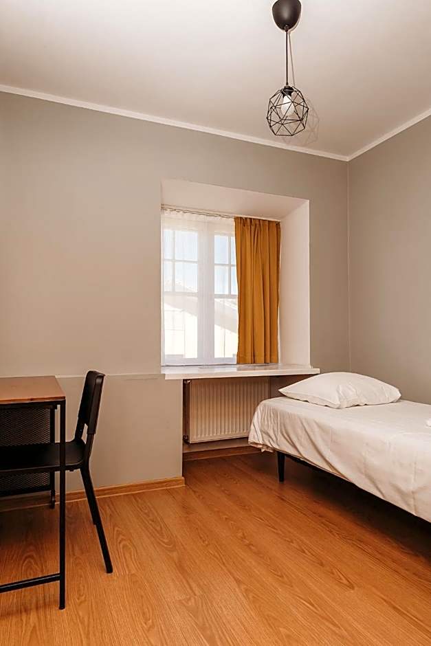 16eur - Fat Margaret's