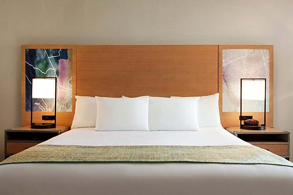 Surfbreak Virginia Beach Oceanfront, an Ascend Collection Hotel