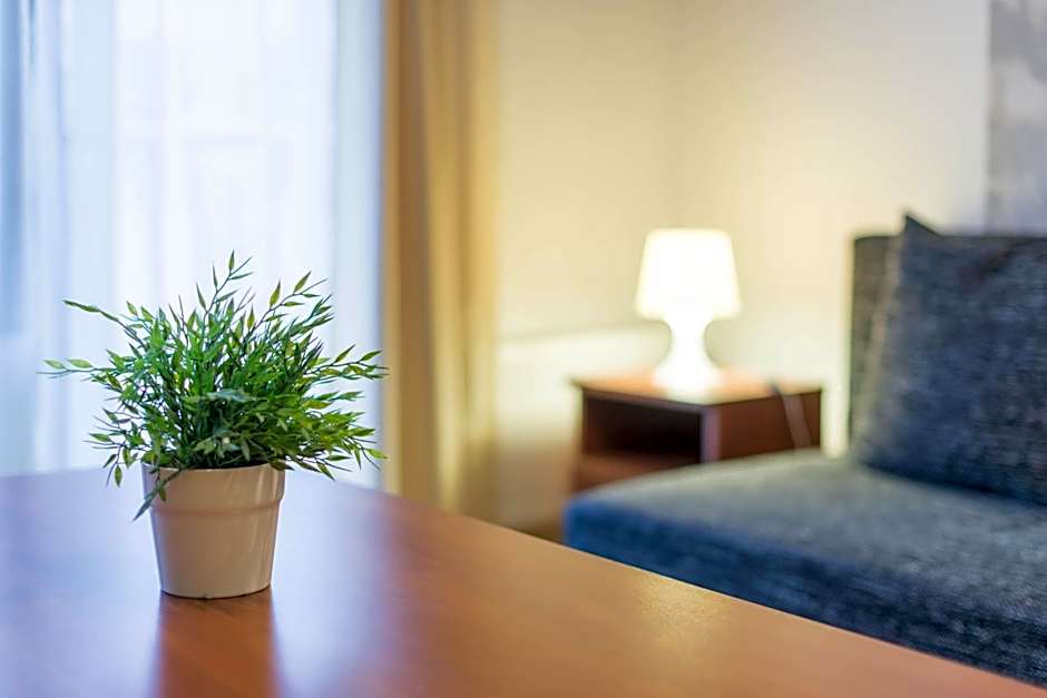 Mango Aparthotel