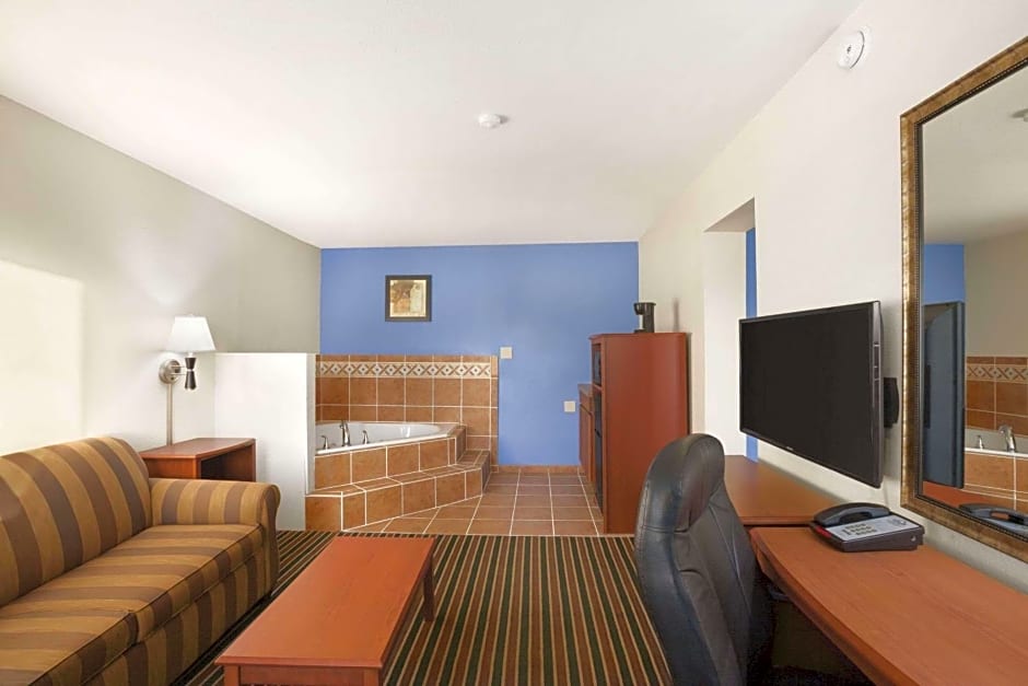 Days Inn by Wyndham Champaign/Urbana
