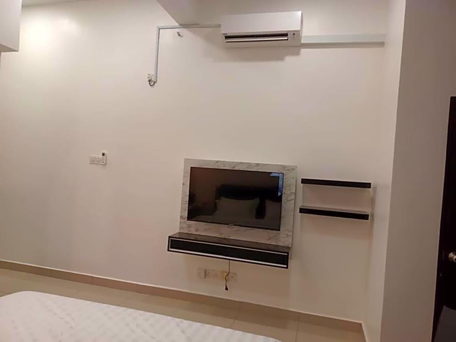 RJ Studio 1 - Kompleks Mutiara