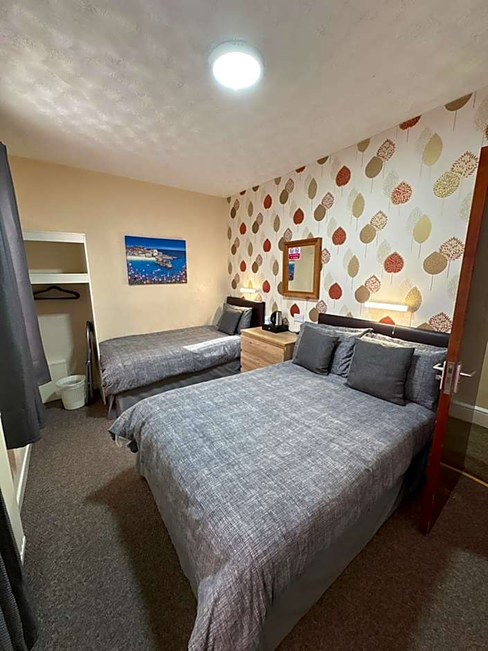 Clifton Private Hotel