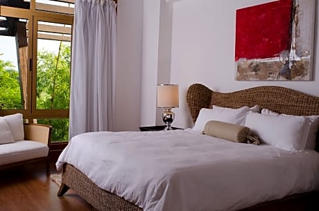 Luxury Apt. 1 Bedroom - Non Refundable