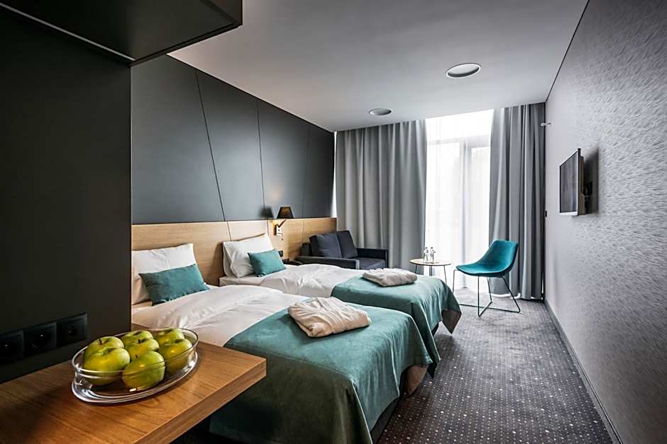 Regatta Hotel Restauracja Spa