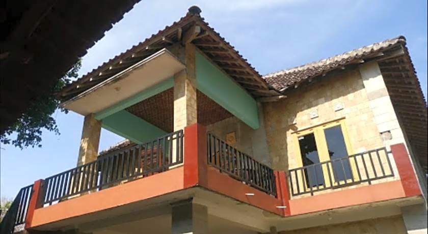 Bina Karya Guesthouse Syariah