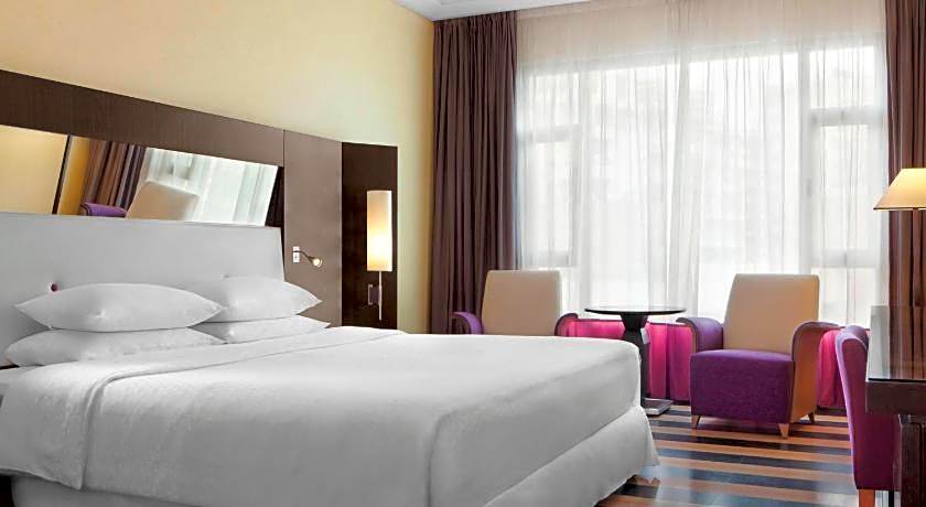 Four Points By Sheraton Le Verdun