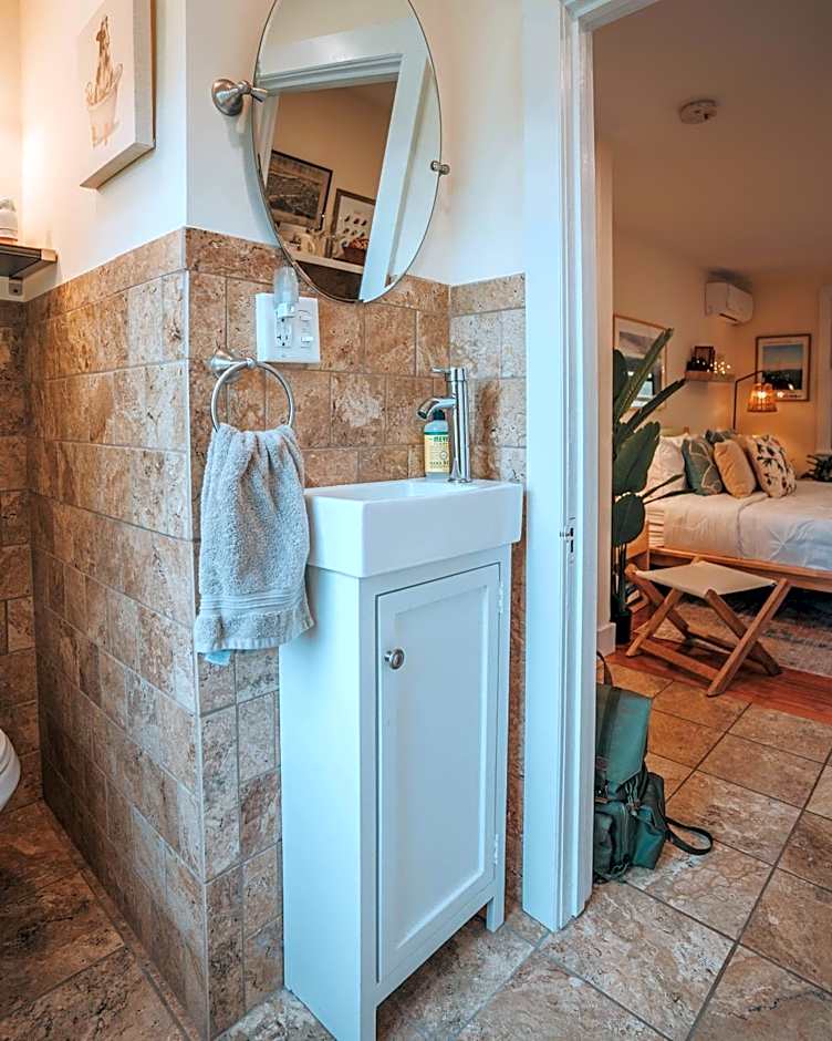 The Willow, Catskill