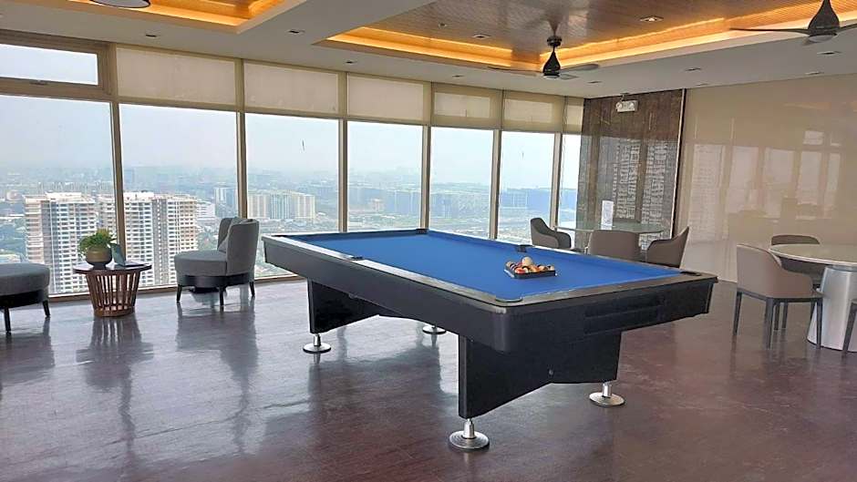 SMDC Coast Residences near PICC