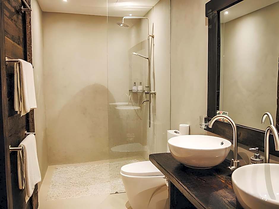 Hibiscus Garden Resort