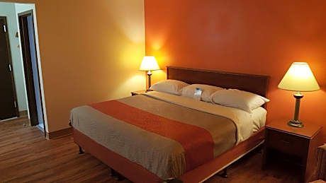 2 Full Beds | Non-Smoking, Micfridge