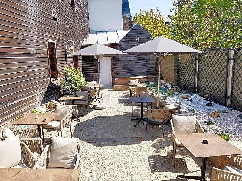 La Villa 10