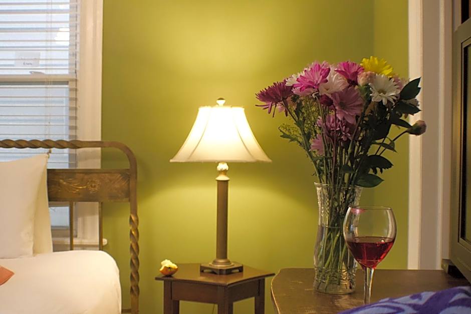 The Carisbrooke Inn