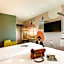 ibis Styles Lyon Confluence