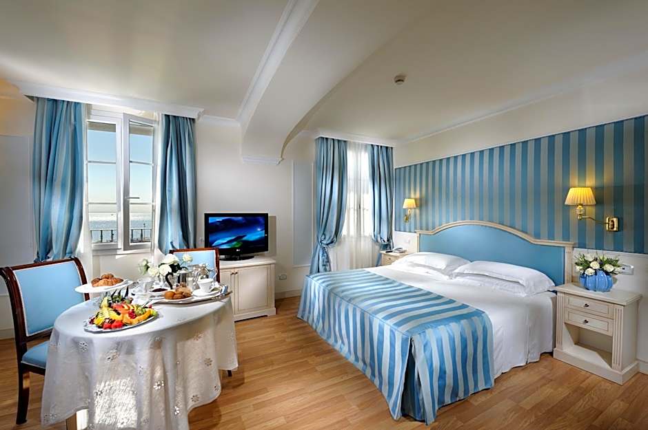 Hotel Italia Palace
